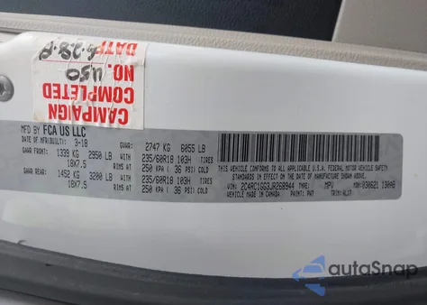 2018 Chrysler Pacifica Limited z USA, uszkodzony, nr VIN 2C4RC1GG3JR268944